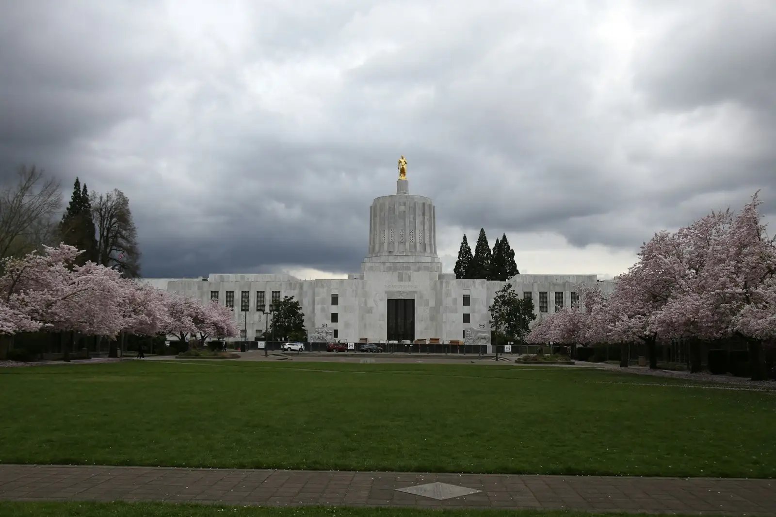 Oregon State Capitol in Salem