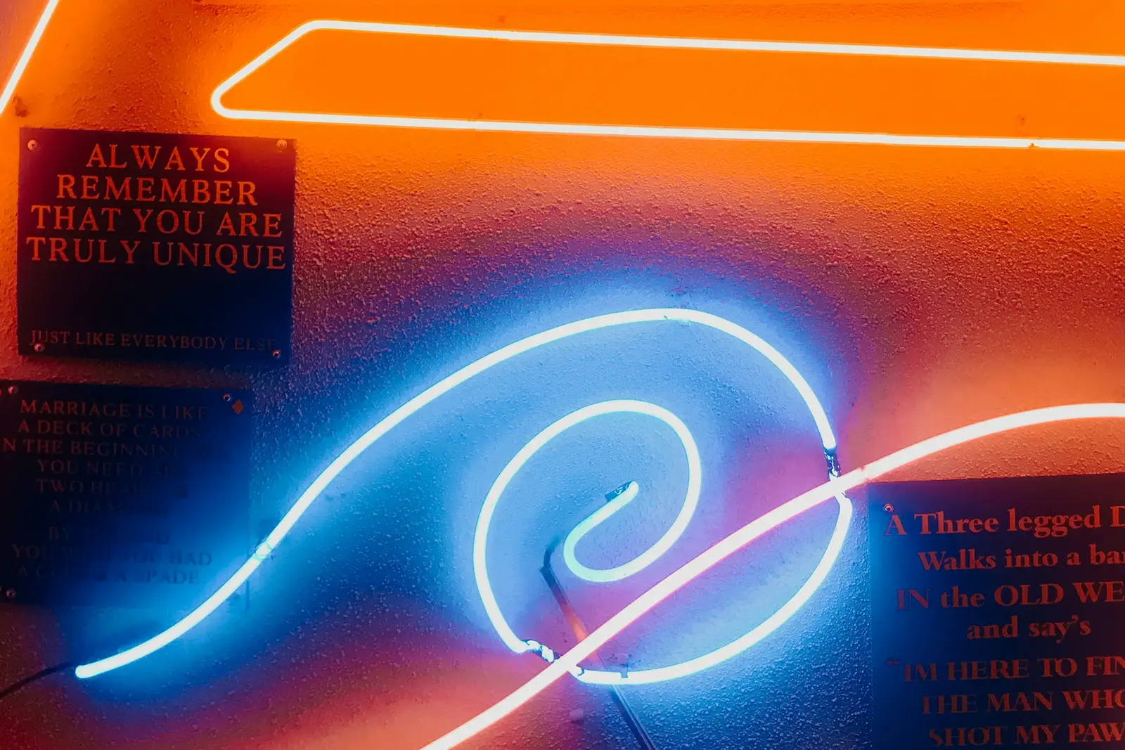 A neon Erie, Pennsylvania sign