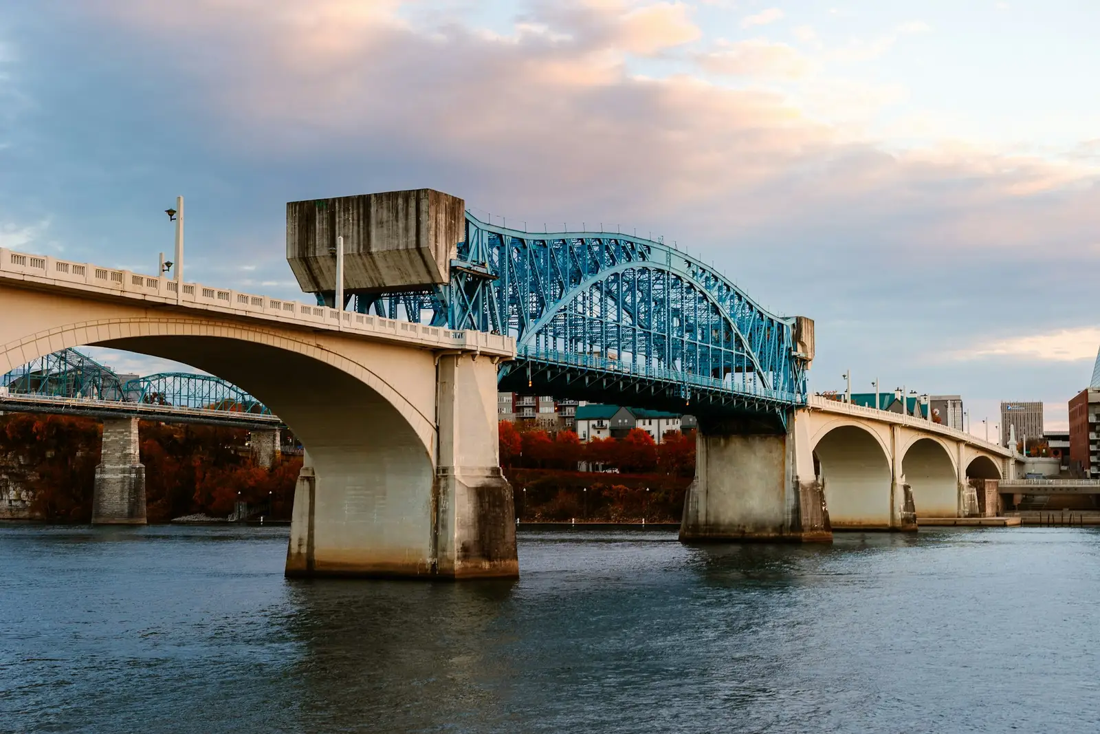 Market Street Bridge over the Tennessee River in Chattanooga